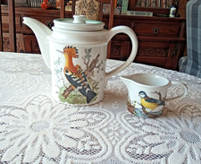 Portmeirion Birds of Britain Tea Pot and Milk Jug