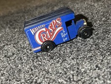 Lledo Days Gone Walkers Crisps Diecast Van Blue “The Perfect Crisp”