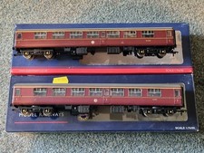 Bachmann X2 Mk2 Coaches 39-332 & 39-332A  Maroon