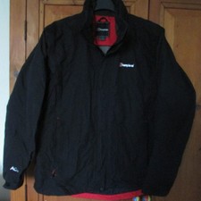 Berghaus men`s black AQ2 zip through hooded waterproof jacket size Large vgc