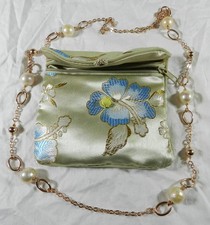 New w/ pouch - Honora