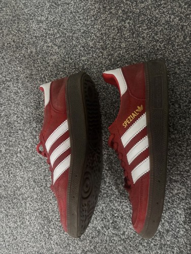 Red adidas spezial - red,