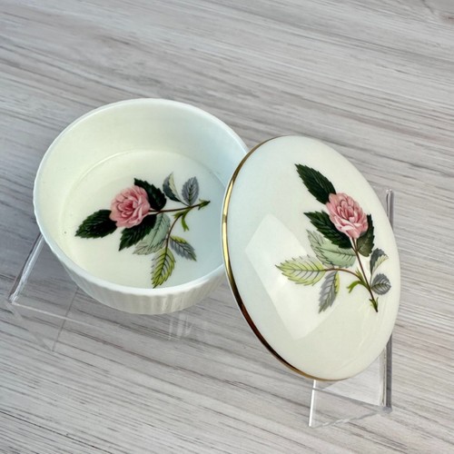 Wedgwood hathaway rose trinket - wedgwood,