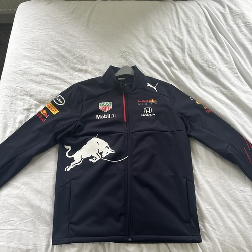 Red bull racing formula - bull,