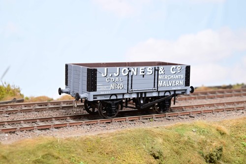 Dapol 7mm gauge - gauge, jones