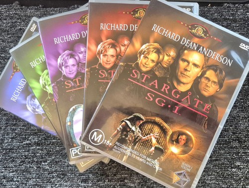 Stargate complete - stargate, sg-1