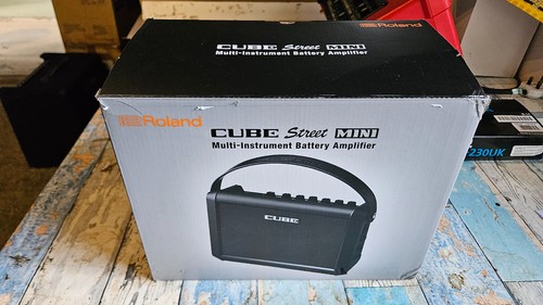 Roland cube street mini - roland,