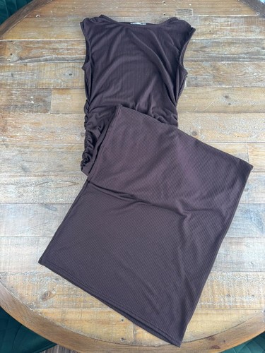 Brown ribbed sleeveless midi - ribbed,