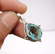 Aquamarine gemstone pendant - aquamarine,