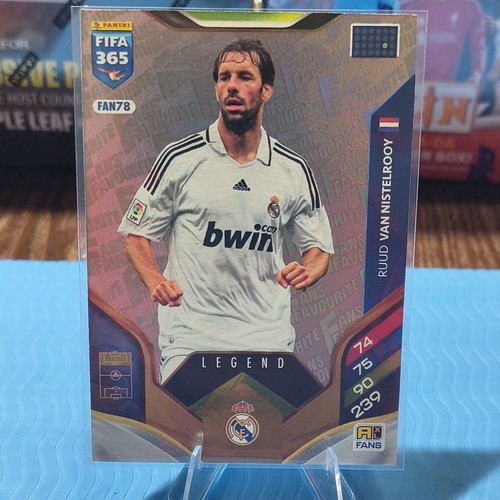 Panini fifa 365 - fifa,