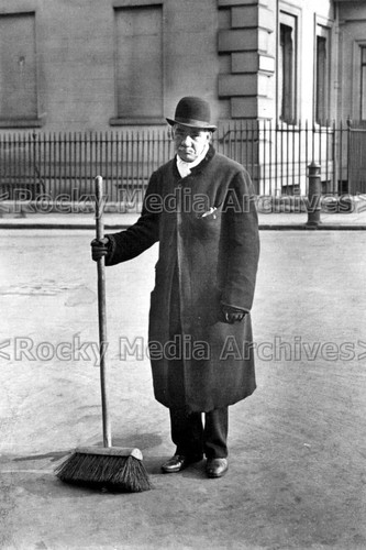 Tgg social history street - history,,