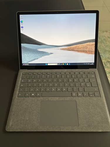 Microsoft surface laptop - surface,