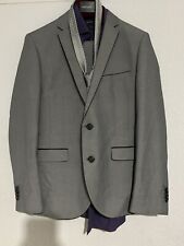 Ventuno 21 Men’s Grey Suit 