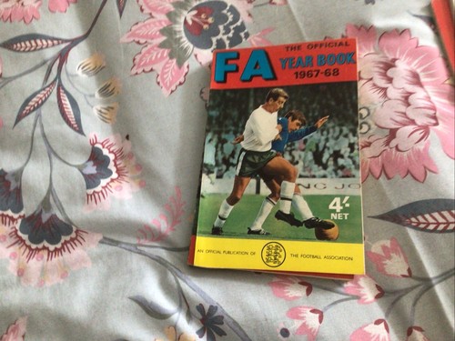 Football yearbook 1967 68 - football,