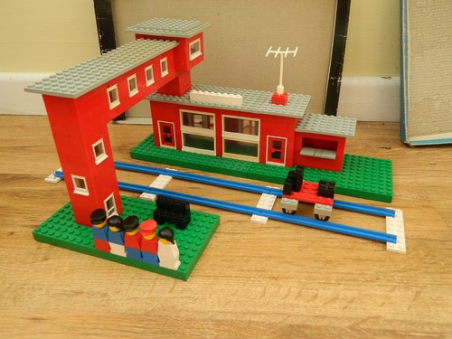 Lego train 148 station - –, –