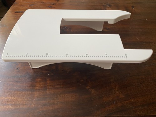 Britannia sewing machine - sewing,