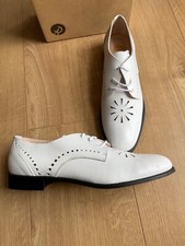 RED OR DEAD WHITE LEATHER CUT