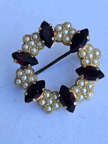 Vintage gold plated - gold, delicate
