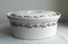Apilco France Oval Lidded  Cassserole / Roasting Dish Approx. 2.5 Pint Capacity