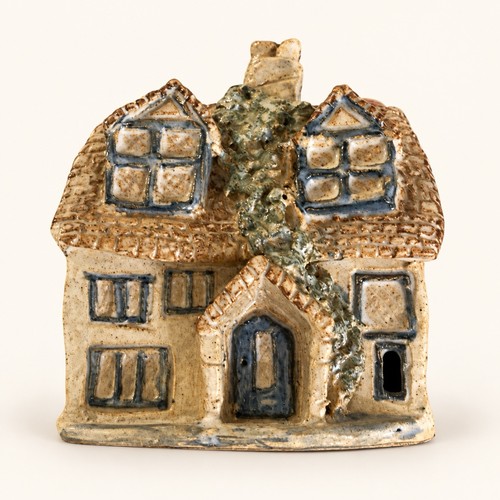 Vintage studio pottery cottage - studio,