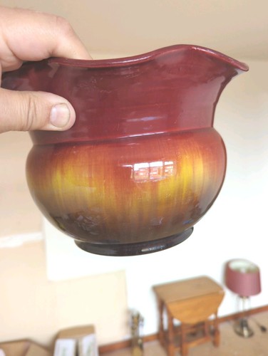 Bretby plant art pot - plant,