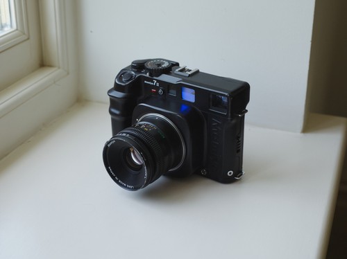 Mamiya 7ii medium - mamiya, film