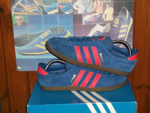 Adidas dublin size - , 9.5
