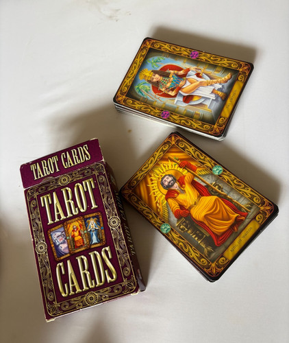 2012 top that large tarot - 2012,
