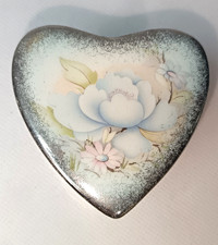 Royal Worcester Palissy Heart