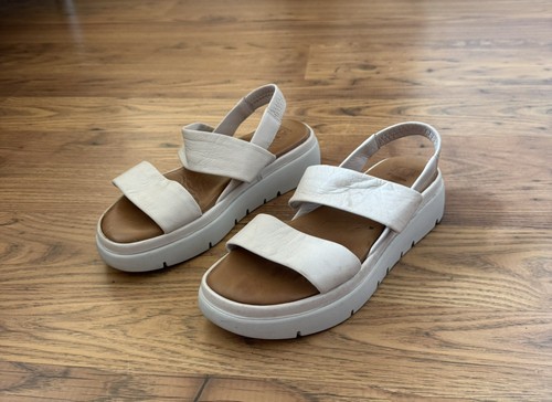 Dune padded beige leather - dune,