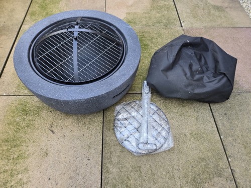 Firepit with bbq - in,