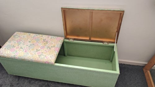 Vintage green and - , floral