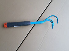 1 X GARDENA  HAND GRUBBER