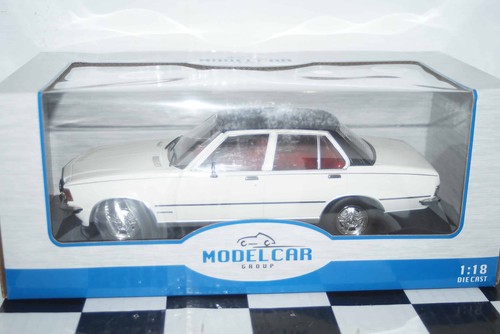 Model car group - car, commodore