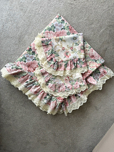 Vintage romantic floral double - romantic,