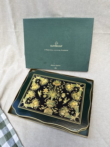 Vintage cloverleaf paradise - vintage,