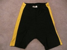 KUCHARIK KIDS  BLACK /PINK BIKE CYCLING SHORTS YOUTH