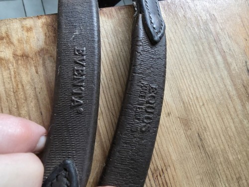 Sabre eventa reins - ,