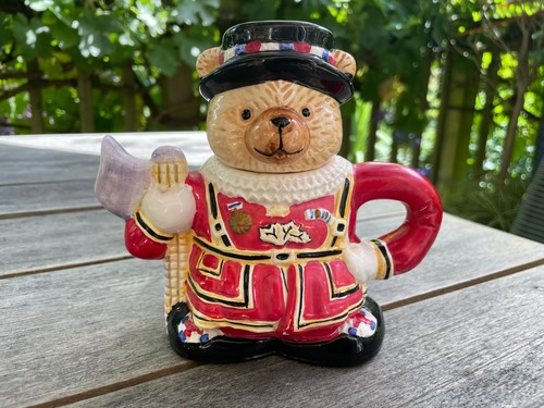 Epl teddy bear beefeater - epl,