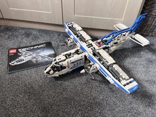 Lego Technic Cargo Plane 42025