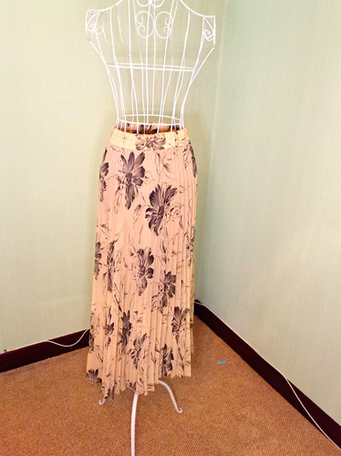 Women beige black floral - women’s,