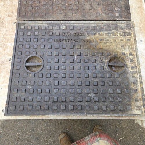 Cast iron manhole - cast, cover