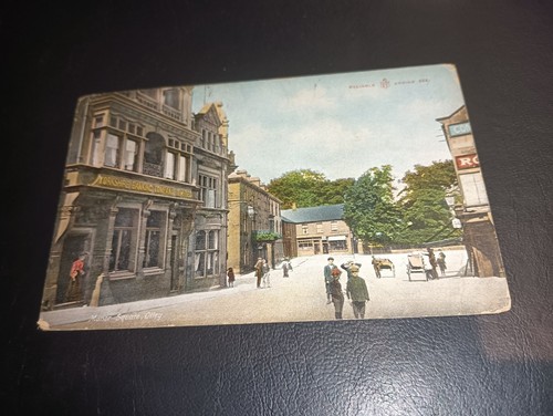 Manor square yorkshire bank - square,