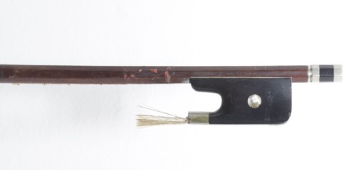 Nice nickle mounted violin bow - nice,