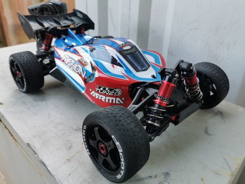 Arrma typhon with battery - arrma,