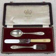 Vintage Queen Elizabeth R 1953 Coronation Children's Cutlery Set in Box