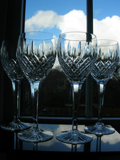 Stuart - "Shaftesbury" Cut -