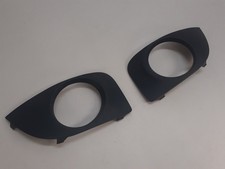 RENAULT CLIO SPORT MK2 PH2 172 182 (01-05) FRONT BUMPER FOG LIGHT SURROUND TRIMS