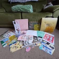 Scrapbooking Lot