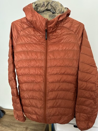 Uniqlo rust orange - ultra, light